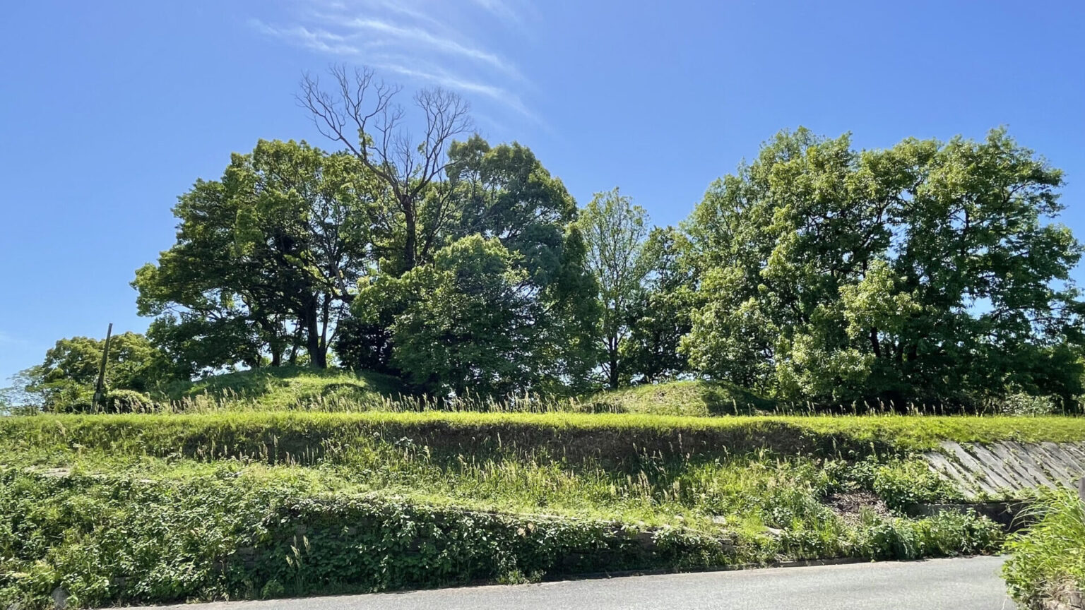 丸山古墳|筑紫君一族の墓、八女古墳群を歩く【Part3 八女群・釘崎小群&立山山小群】 史跡ナビ