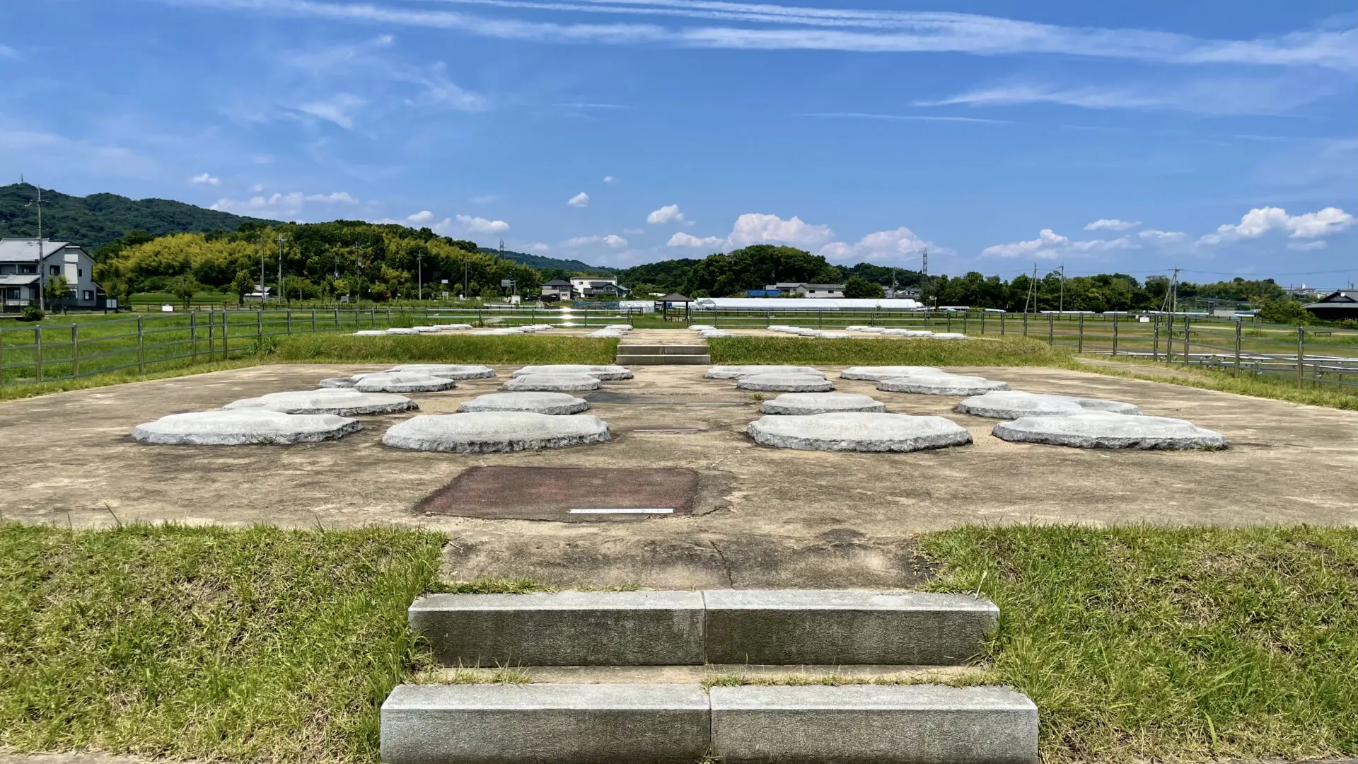 中宮寺跡｜聖徳太子ゆかりの寺院。飛鳥時代には別の場所にあった
